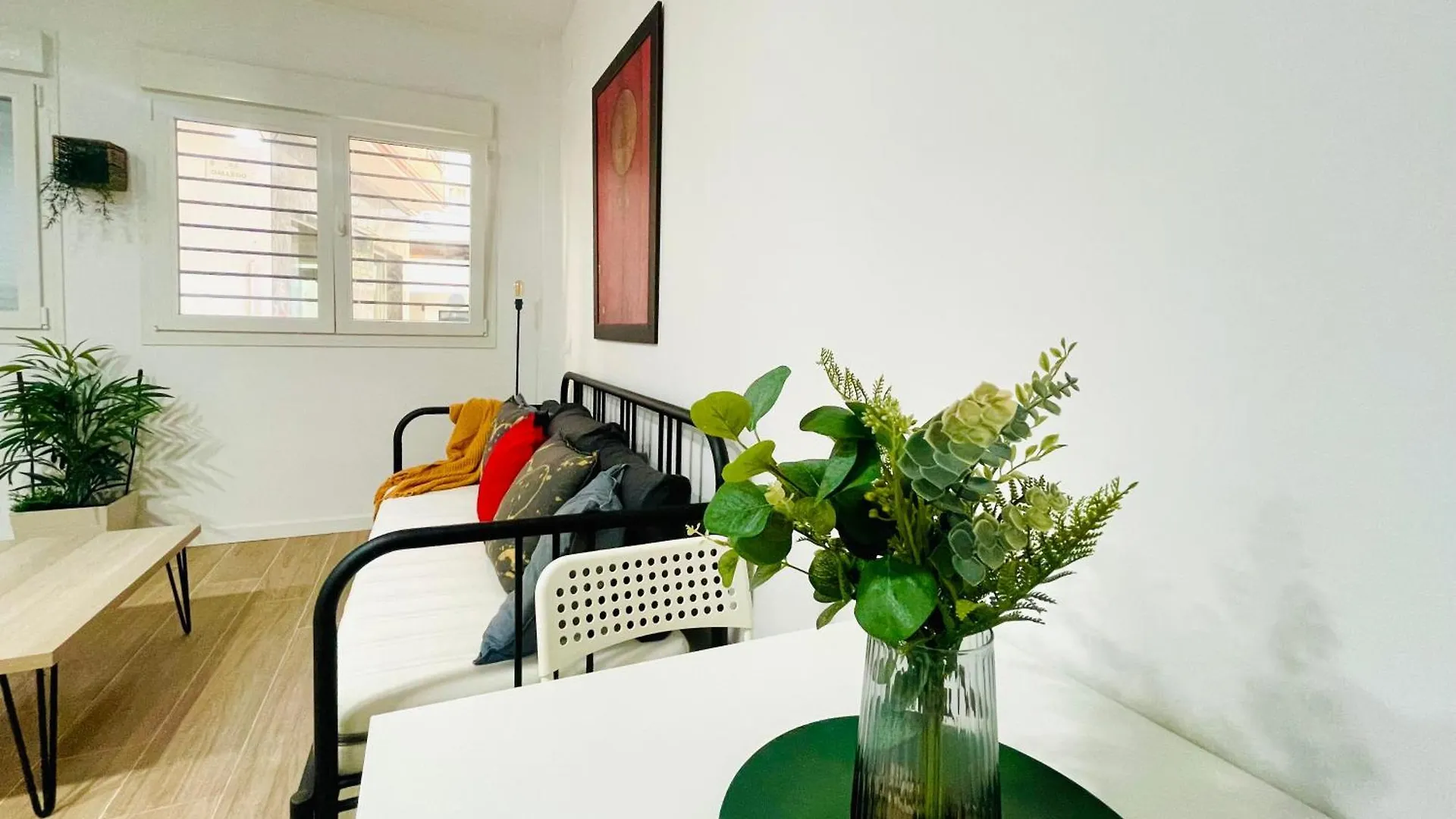 Completo Y Bello Apartamento En Málaga España