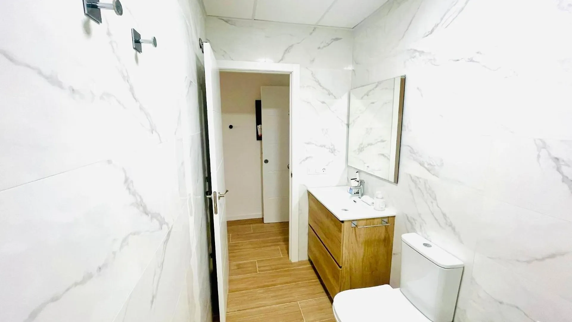 Completo Y Bello Apartamento En Málaga